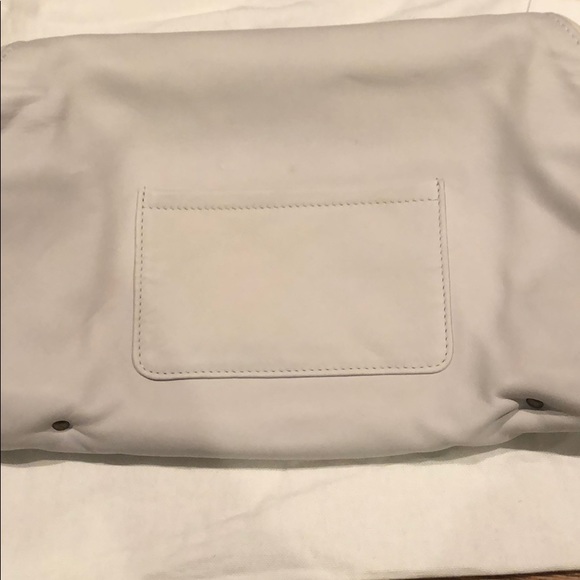 Chloe cream and silver clutch - Picture 5 of 7
